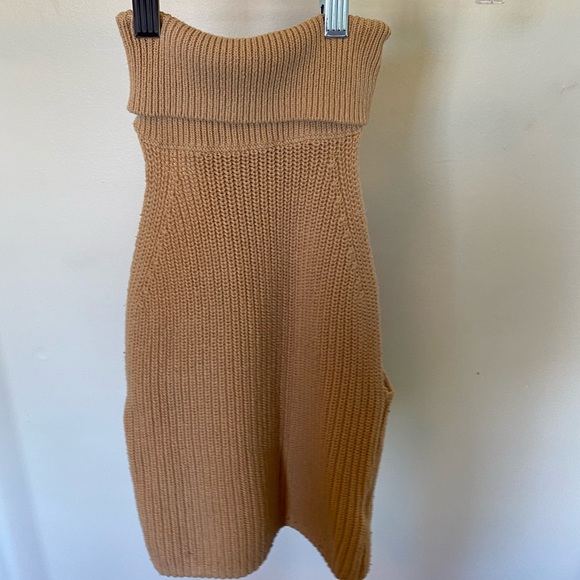 Urban Outfitters Knit Turtleneck Tank - Picture 1 of 3